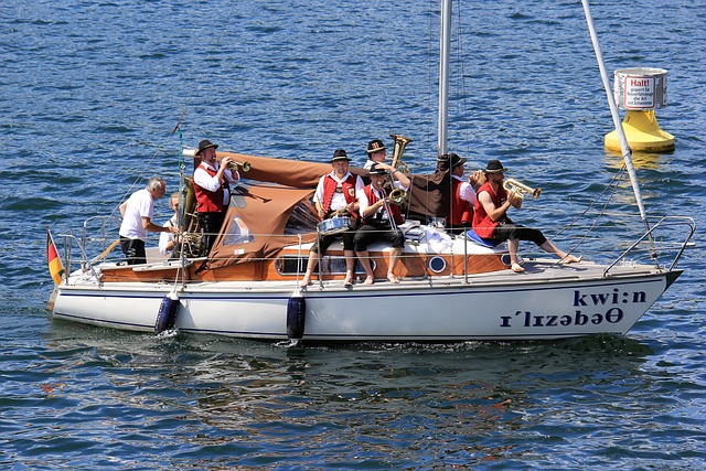 也展現了足 也展現了足